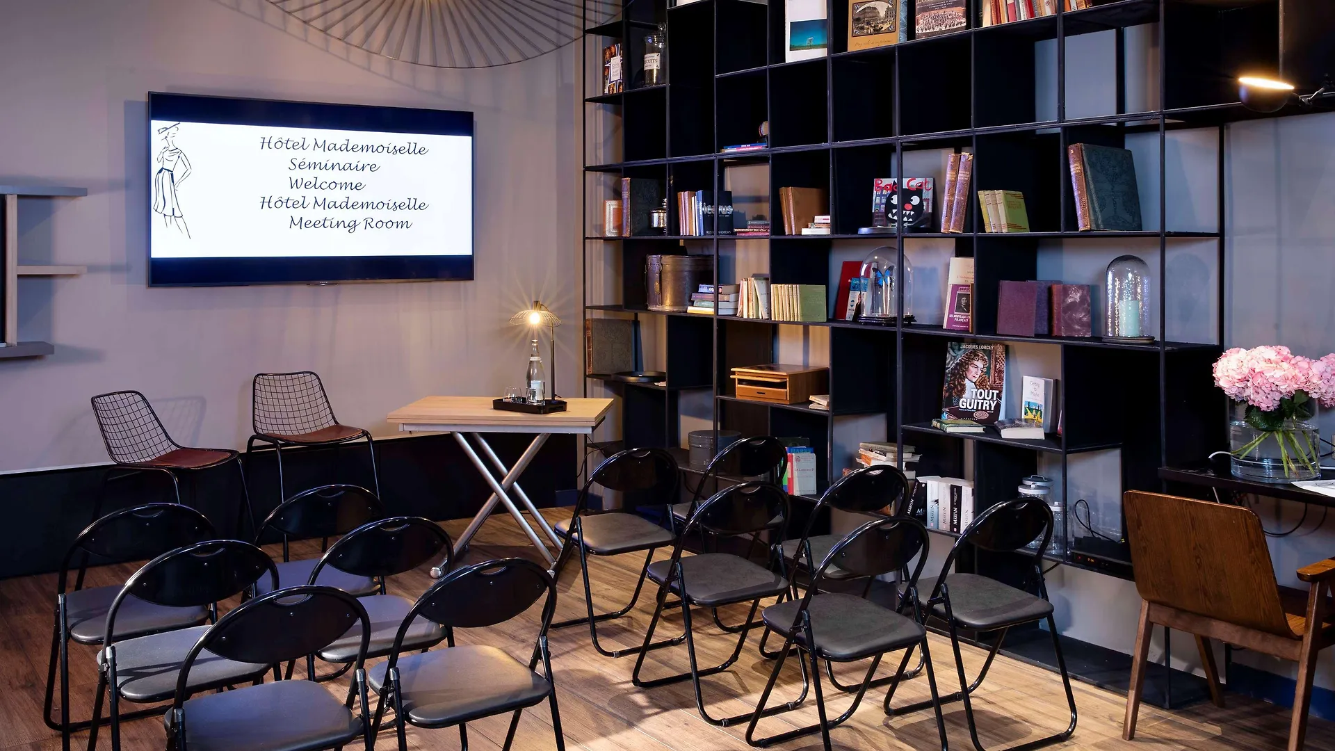 ****  Hotel Mademoiselle Paris France