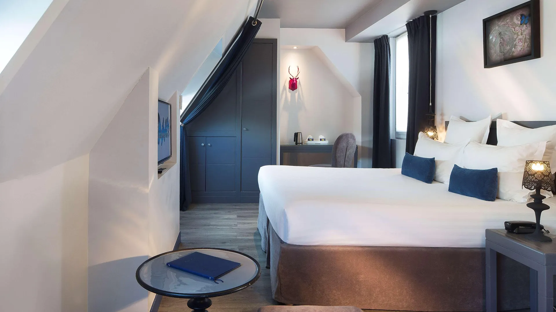 Hotel Mademoiselle Paris